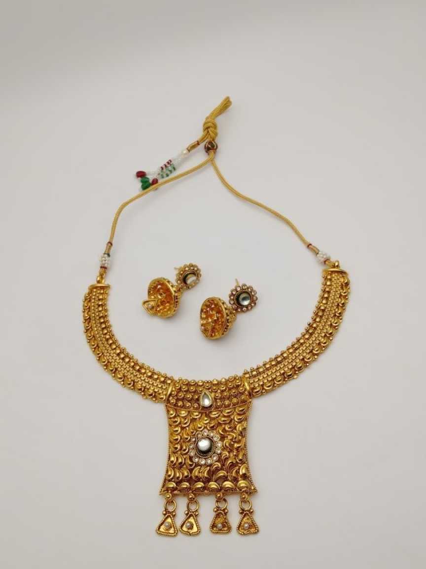 CLEARANCE NECKLACES IN POLKI (GOLD POLISH) STYLE | DESIGN - 51010
