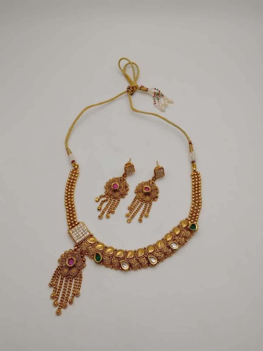 CLEARANCE NECKLACES IN POLKI (GOLD POLISH) STYLE | DESIGN - 51016