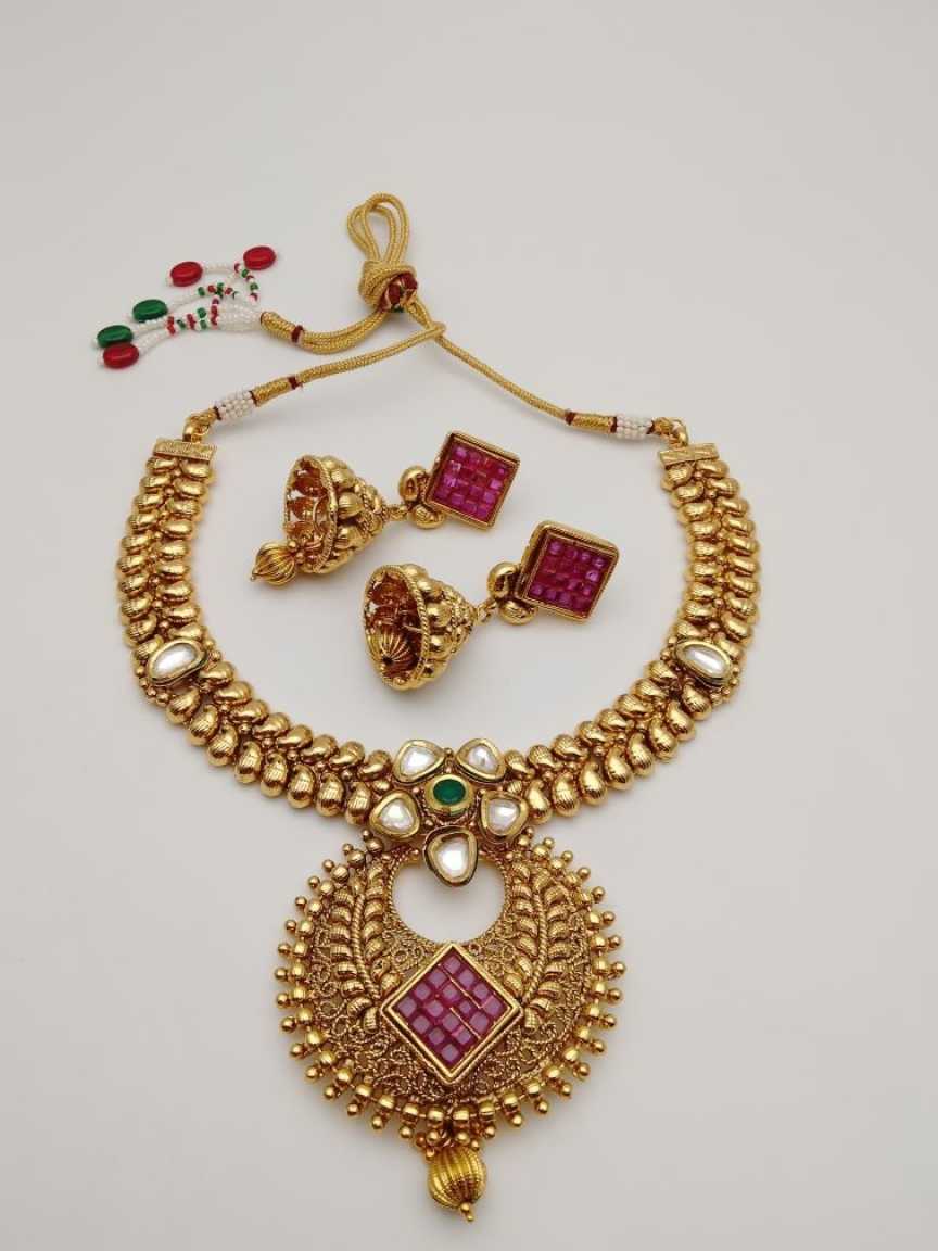 CLEARANCE NECKLACES IN POLKI (GOLD POLISH) STYLE | DESIGN - 51042