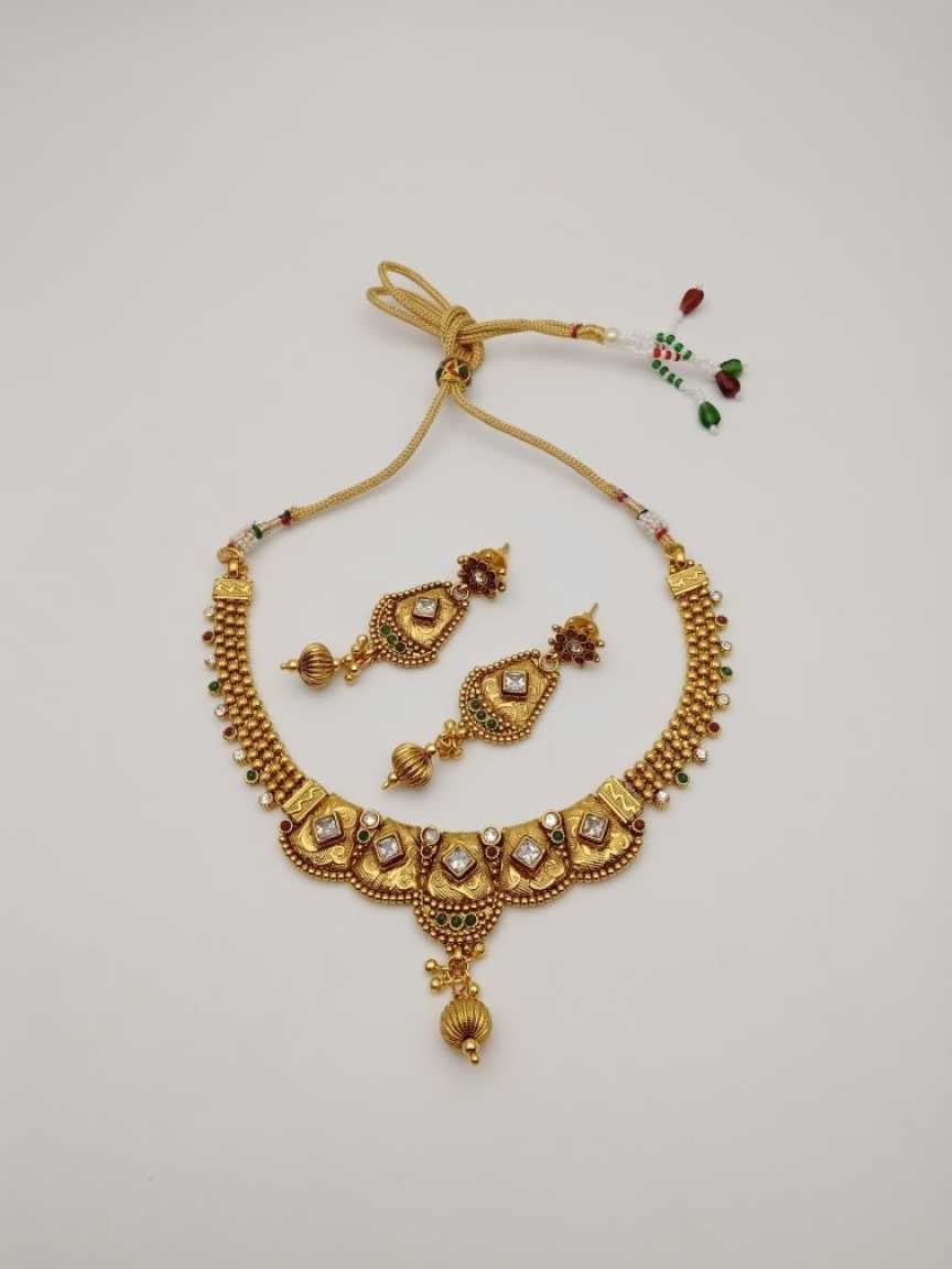 CLEARANCE NECKLACES IN POLKI (GOLD POLISH) STYLE | DESIGN - 51067