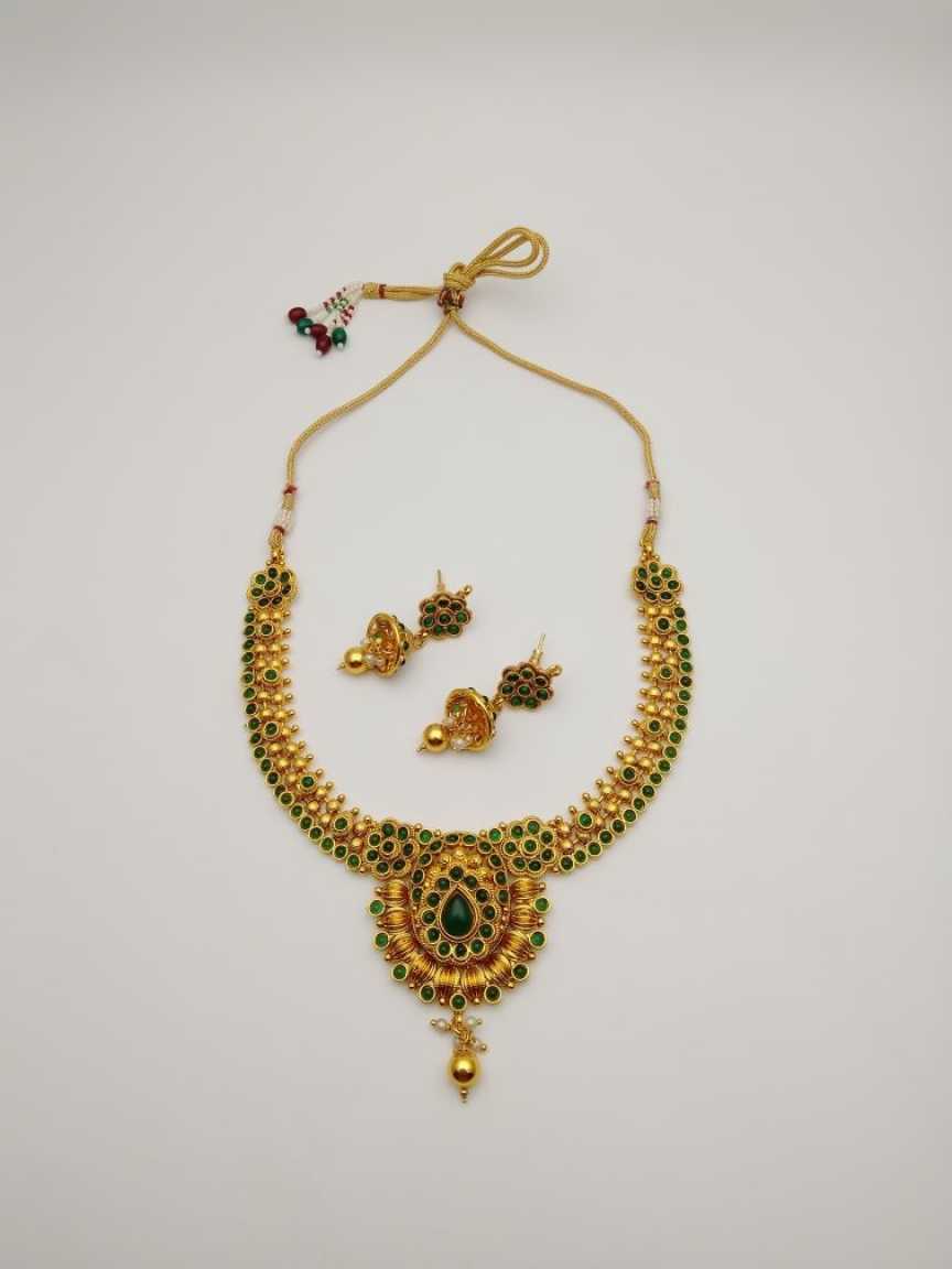 CLEARANCE NECKLACES IN POLKI (GOLD POLISH) STYLE | DESIGN - 51125