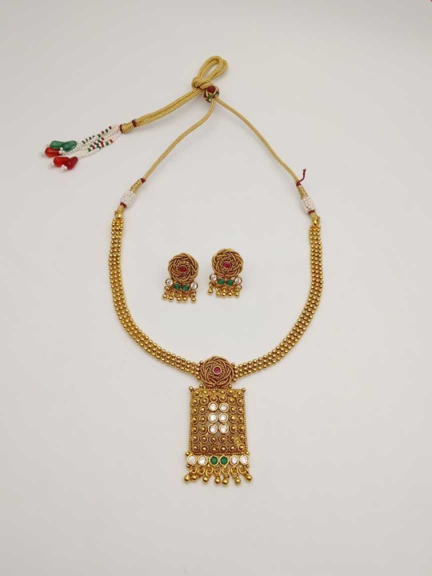 CLEARANCE NECKLACES IN POLKI (GOLD POLISH) STYLE | DESIGN - 51132