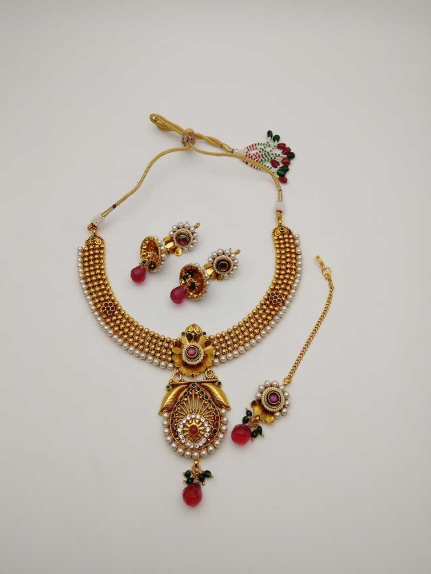 CLEARANCE NECKLACES IN POLKI (GOLD POLISH) STYLE | DESIGN - 51151