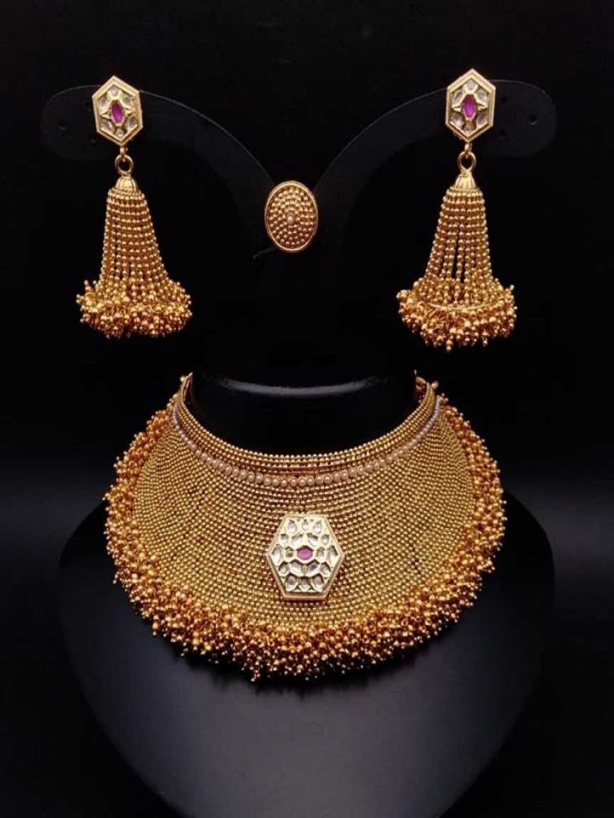 CLEARANCE NECKLACES IN POLKI (GOLD POLISH) STYLE | DESIGN - 51177