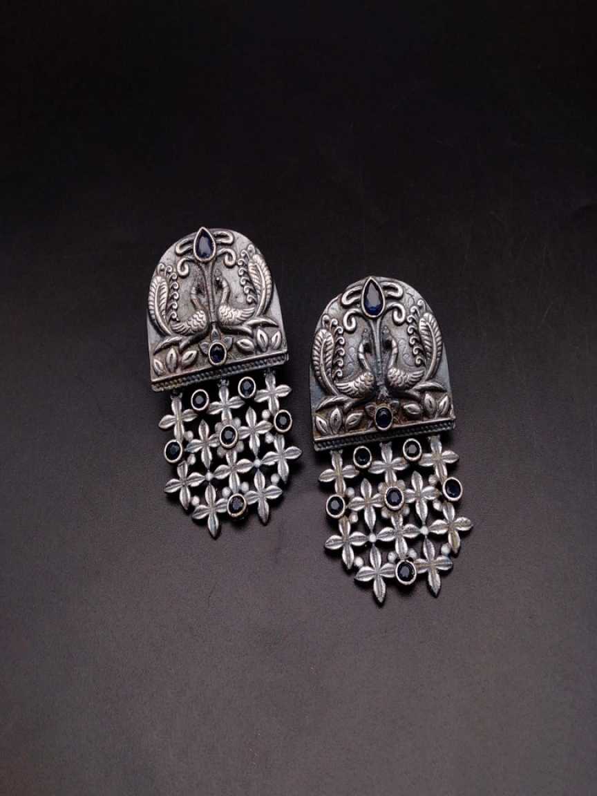 EARRINGS IN OXYDIZED POLISHED STYLE | DESIGN - 61009