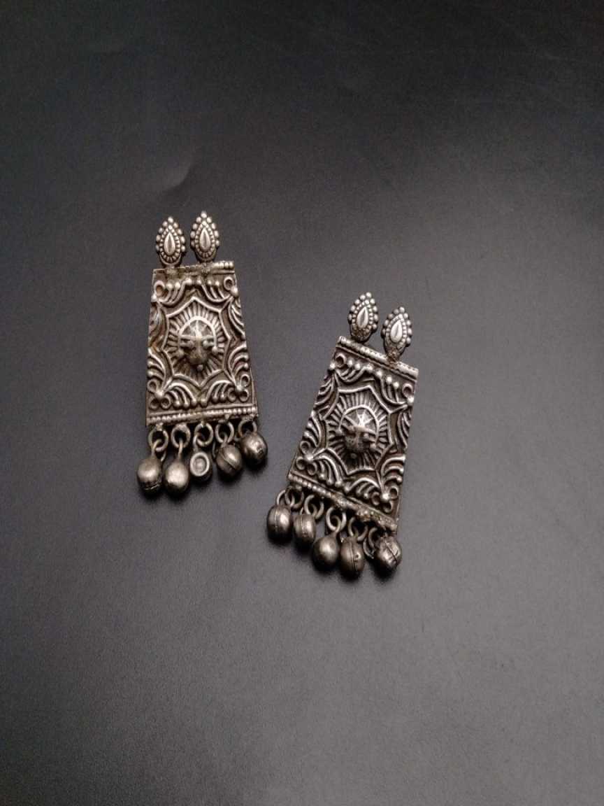 EARRINGS IN OXYDIZED POLISHED STYLE | DESIGN - 61023