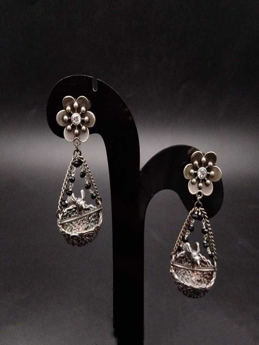 EARRINGS IN OXYDIZED POLISHED STYLE | DESIGN - 61027