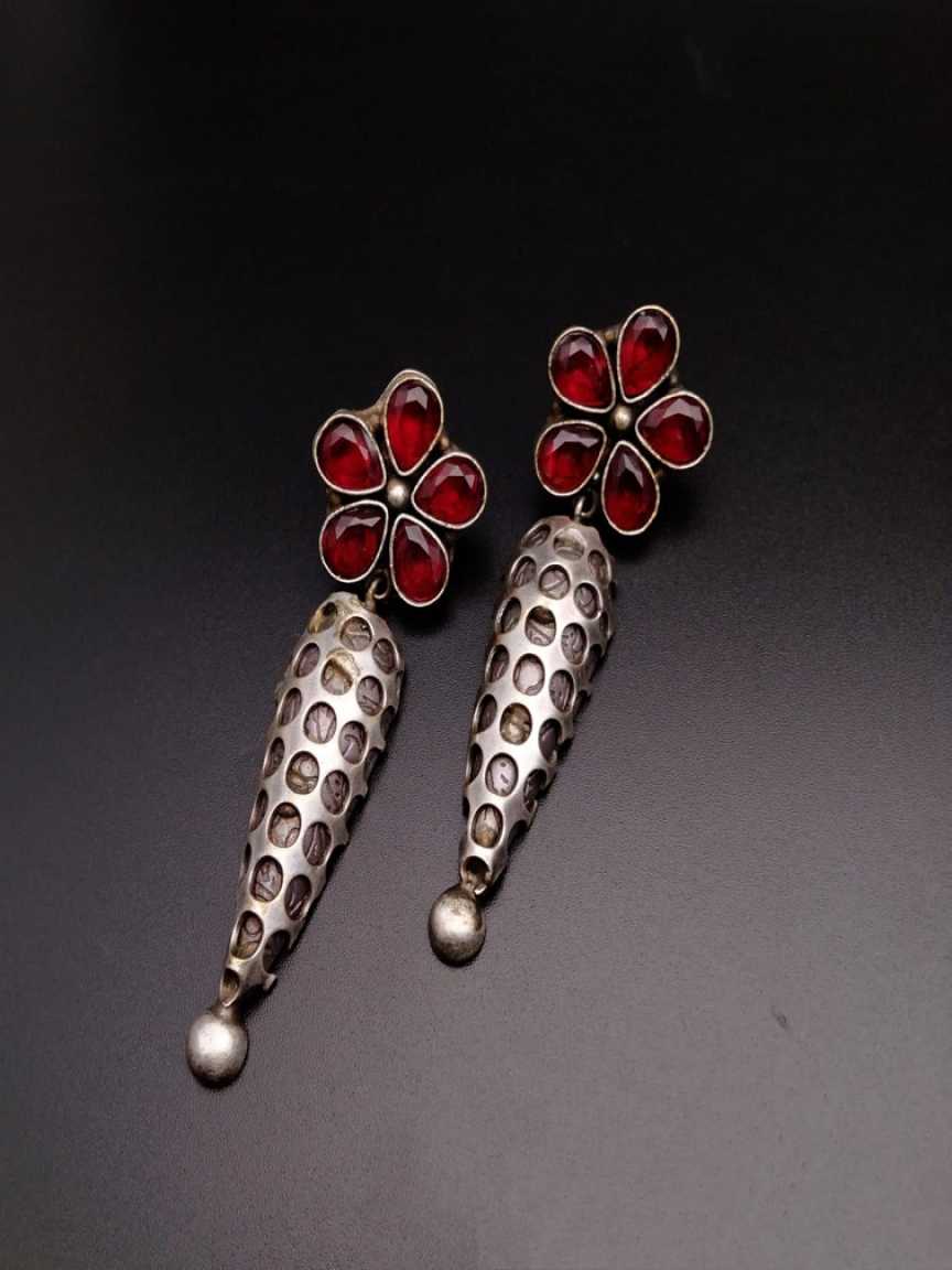 EARRINGS IN OXYDIZED POLISHED STYLE | DESIGN - 61033