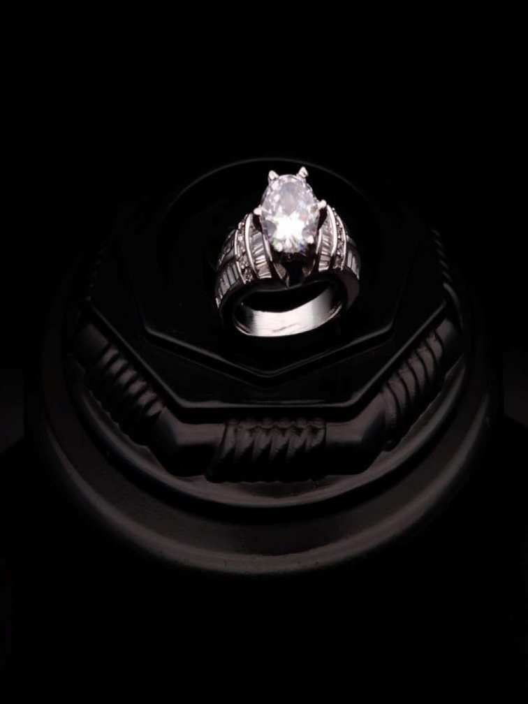 RINGS IN AMERICAN DIAMOND JEWELLERY STYLE | DESIGN - 30013
